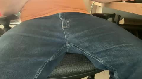 showflyer06 online show from November 24, 7:23 pm