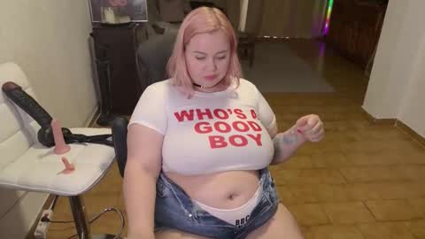 Mimi   online show from March 23, 11:04 am