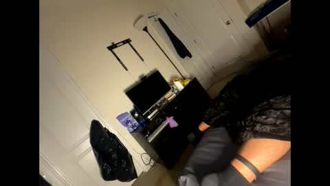 shurthingxx online show from March 3, 1:12 pm