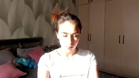 Mika online show from September 20, 2:25 am