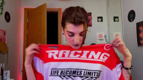 Bella online show from January 8, 7:24 am