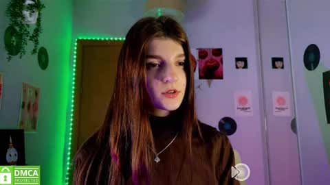 Bella online show from March 6, 6:59 pm