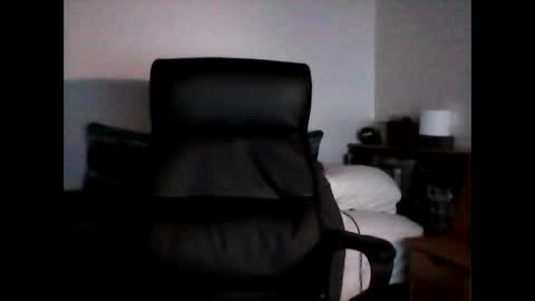 shyboyhugecum2020 online show from February 28, 3:26 am