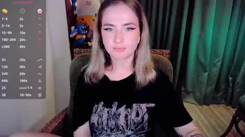 Effie online show from September 15, 5:36 pm