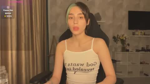 Snapshot of shygaze chatting on September 20, 8:23 pm shygaze online show from September 20, 8:23 pm