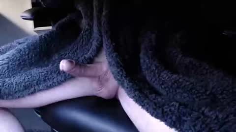 Shyguy2055 online show from January 25, 12:17 am