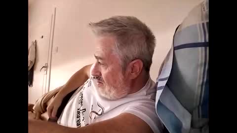 Snapshot of sibemolx chatting on September 28, 12:47 pm sibemolx online show from September 28, 12:47 pm