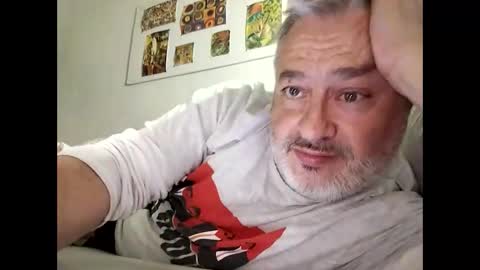 Snapshot of sibemolx chatting on March 11, 11:47 pm sibemolx online show from March 11, 11:47 pm