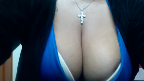 sara online show from February 20, 10:59 pm