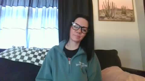 Snapshot of sidneyraee chatting on December 7, 4:20 pm Mrs. St. Patrickk online show from December 7, 4:20 pm