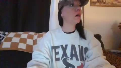 Mrs. St. Patrickk online show from January 18, 4:05 pm