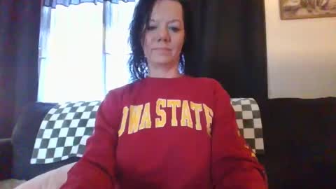 Snapshot of sidneyraee chatting on December 9, 5:08 pm Mrs. St. Patrickk online show from December 9, 5:08 pm