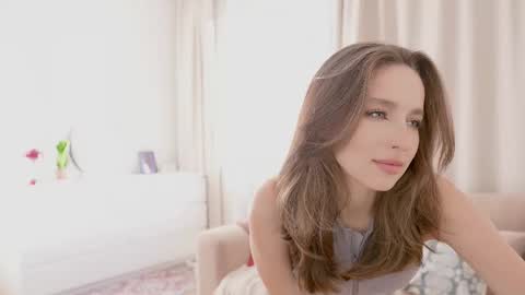 Snapshot of silent_chill chatting on September 19, 2:32 pm Chilli online show from September 19, 2:32 pm