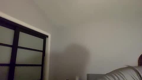 SilentSarah online show from December 22, 4:30 am