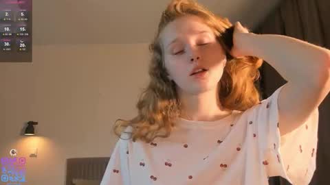 Call me Mia online show from October 17, 6:12 pm