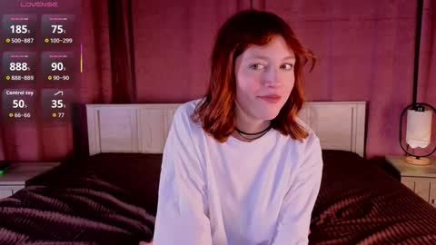 silly___woman online show from November 8, 1:47 pm