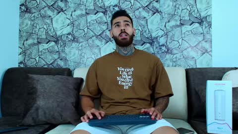 silavno online show from February 7, 2:08 am