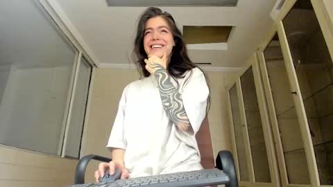 silverhase1 online show from November 9, 1:42 am