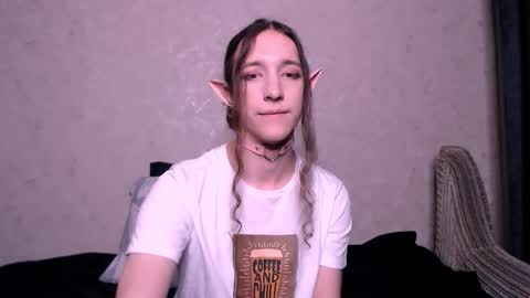 silvermuse online show from October 23, 2:46 am