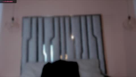 Silvy Layton online show from February 25, 1:00 pm