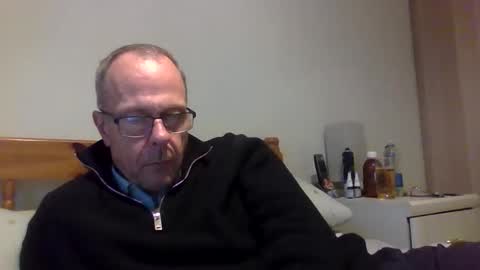 simon56691 online show from October 15, 5:03 pm