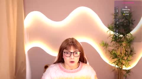 simone_sky online show from February 9, 12:53 pm