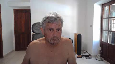 Snapshot of simonthenudist chatting on September 14, 12:06 pm Simon online show from September 14, 12:06 pm