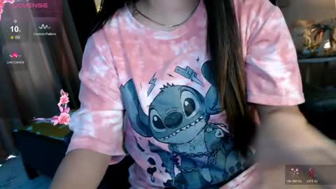 Adrianna Fowler online show from May 8, 3:12 am