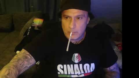 Snapshot of sinalco1975 chatting on September 17, 2:15 am sinalco1975 online show from September 17, 2:15 am