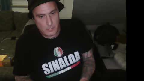 Snapshot of sinalco1975 chatting on September 13, 2:58 am sinalco1975 online show from September 13, 2:58 am