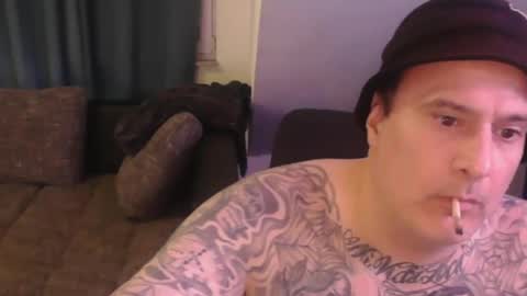 Snapshot of sinalco1975 chatting on October 28, 5:19 am sinalco1975 online show from October 28, 5:19 am