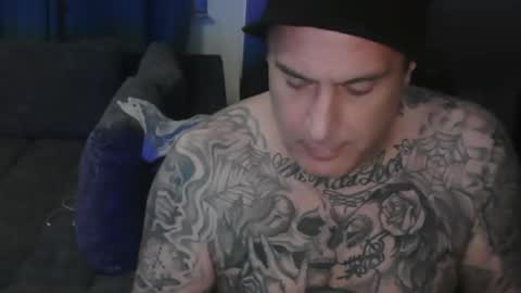 Snapshot of sinalco1975 chatting on November 2, 4:23 am sinalco1975 online show from November 2, 4:23 am