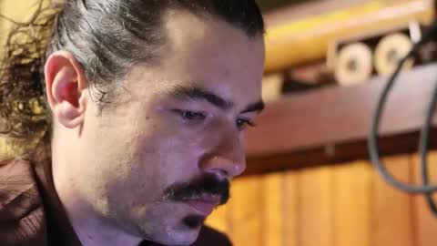 sincere369 online show from April 10, 11:37 am