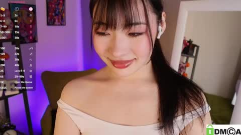 Eva online show from April 3, 8:38 pm