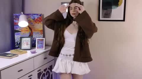 Alice online show from May 13, 4:16 pm