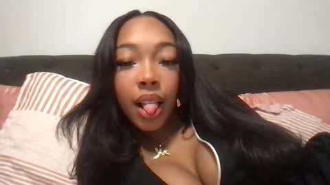 sinn3er online show from December 16, 4:41 am