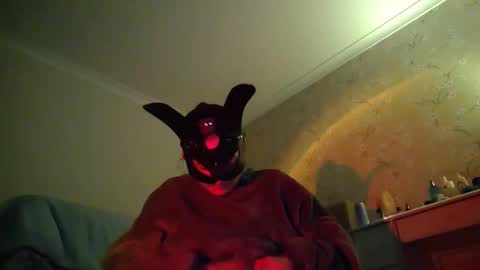 Hazel Louise online show from November 25, 5:01 pm