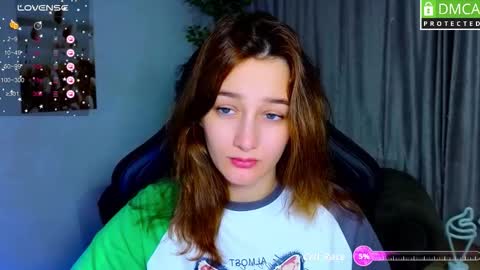 Snapshot of sinty_noria chatting on October 14, 1:08 am Sinty Noria online show from October 14, 1:08 am