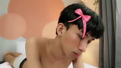 siomairiceee online show from March 10, 7:02 am