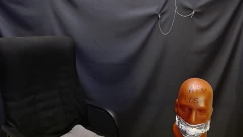 Sir Damien online show from March 5, 8:32 pm