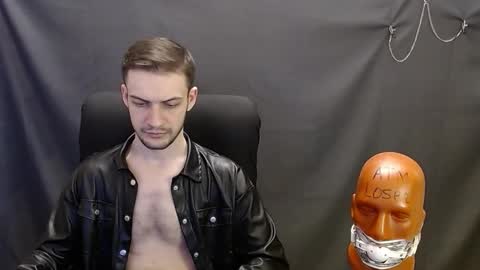 Sir Damien online show from February 8, 8:21 pm