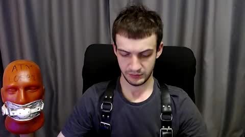 Sir Damien online show from October 3, 8:39 pm