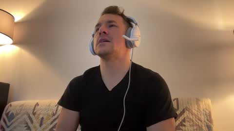 sirbubblesworth online show from February 22, 12:49 am