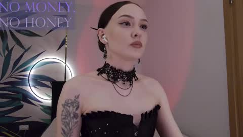 Goddess Sirena online show from March 1, 1:48 pm