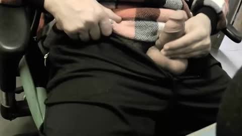 siriusobjt online show from January 8, 5:30 pm