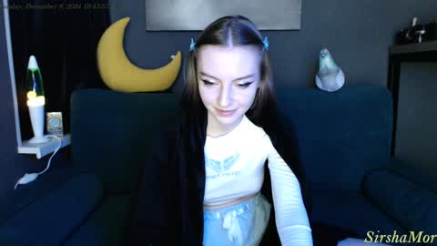 Snapshot of sirshamor chatting on December 8, 7:43 pm  SirshaMor   online show from December 8, 7:43 pm