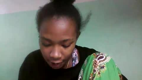 Snapshot of sisih567089 chatting on September 13, 7:27 pm sisih567089 online show from September 13, 7:27 pm