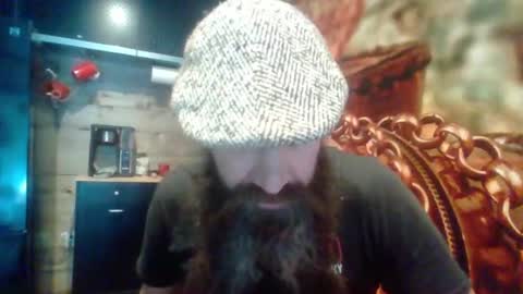 sitonmybeardxxx online show from June 28, 10:50 pm