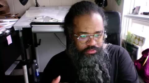 Snapshot of siyah_sakal chatting on December 9, 1:02 pm siyah_sakal online show from December 9, 1:02 pm