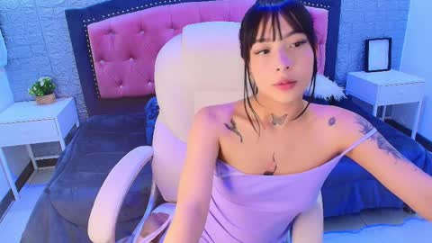 Skadhi online show from April 2, 7:54 pm